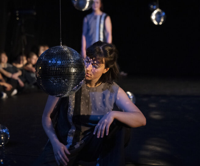 Looking glass Foto Thor Brødreskift_6