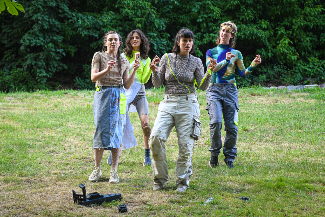 Lush-Blast-Walking-Performance-6